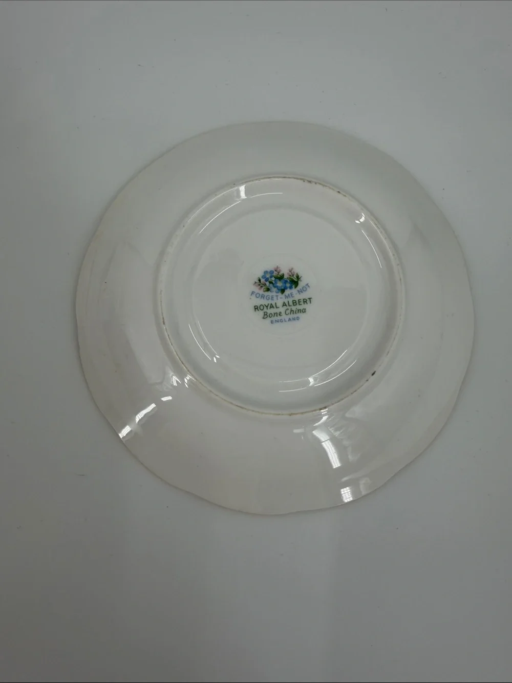 Royal Albert excellent smoke